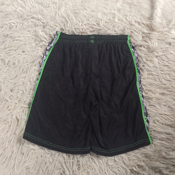 Bundle of Boys Shorts! - Picture 3 of 6